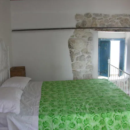 Ai Limiti • 67 • Stonehouse Country house Palombaro