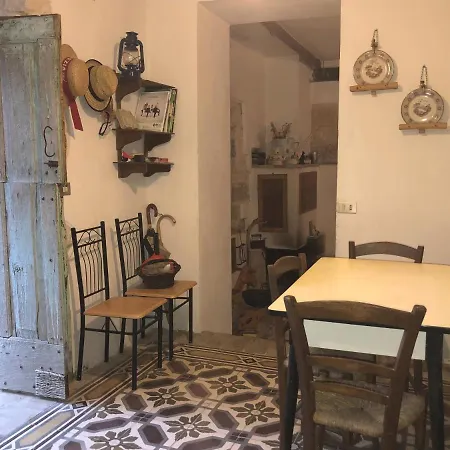 Ai Limiti • 67 • Stonehouse *