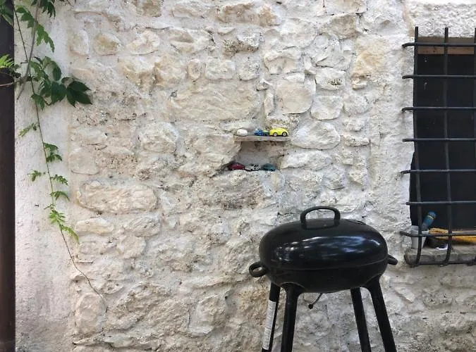 Ai Limiti • 67 • Stonehouse