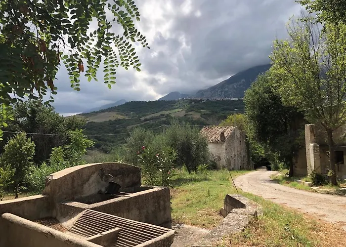 Летний дом Ai Limiti • 67 • Stonehouse Palombaro