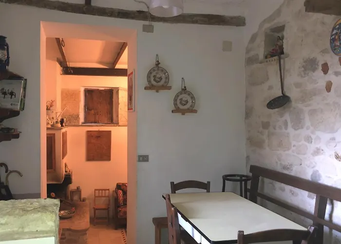 Летний дом Ai Limiti • 67 • Stonehouse *